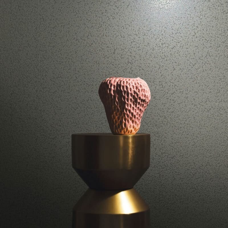 Vliestapete mit glänzendem Hammerschlag Motiv grau Metalloptik (86568)