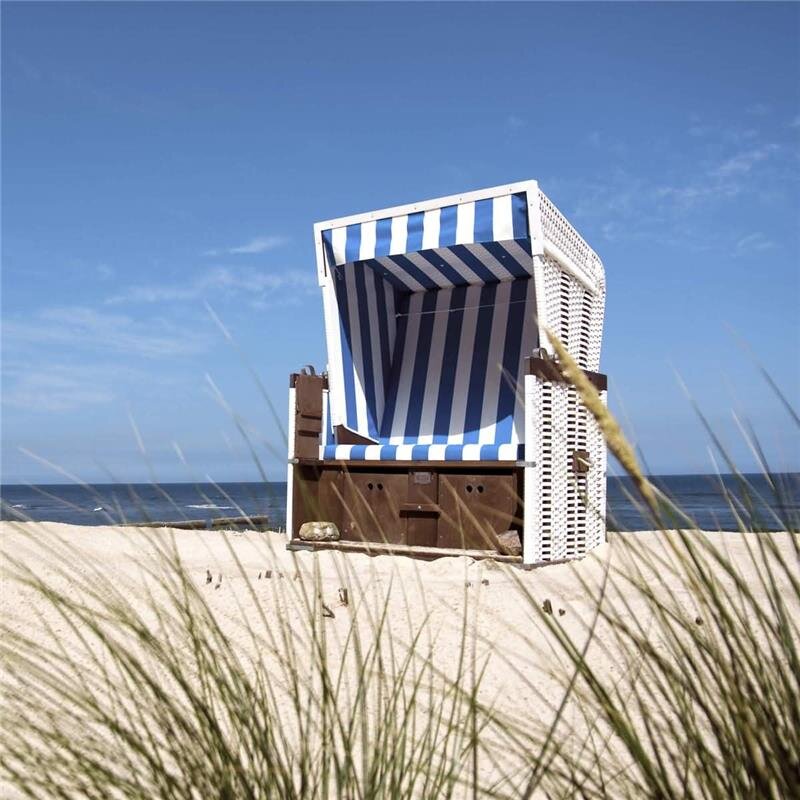 A.S. Création Leinwandbild Beach Chair Größe 50cm x 50cm