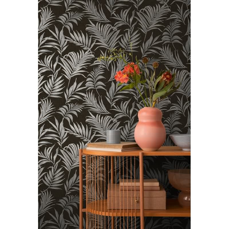 COSMOPOLITAN Vliestapete Schwarz Silber Blätter edle Tapete fürs Schlafzimmer livingwalls (791087)