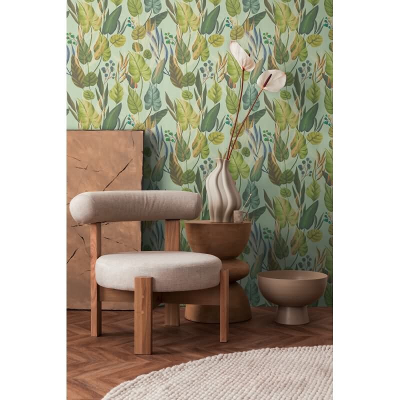 Tropische Tapete mit großflächigem Blattmotiv in Grüntönen auf mintgrünem Grund livingwalls (782191)