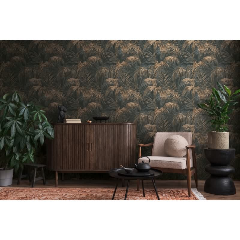 Vliestapete mit goldenen Palmenblättern auf schwarzem Hintergrund (399812)