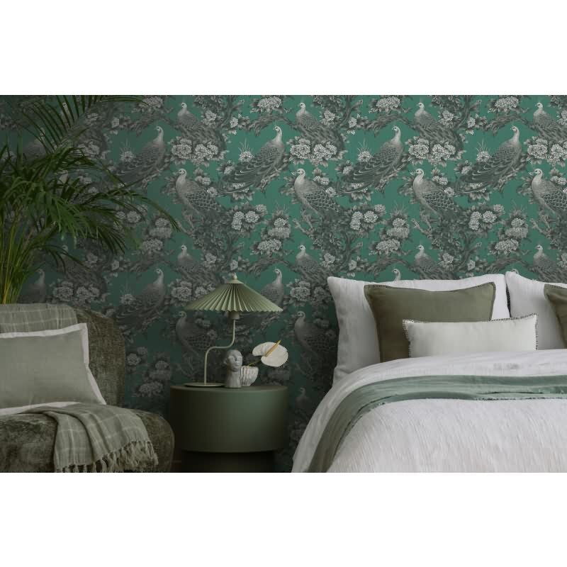 Vliestapete mit Pfauen und Blumen in Schwarz-Weiß auf grünem Hintergrund (399822)